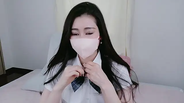 Snapshot of Ran_2323 chatting on 03/07/26, 01:57 Ran 2323 online show from 03/07/26, 01:57