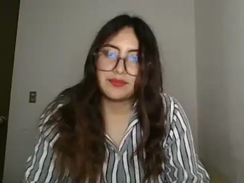 Snapshot of Mar_00c chatting on 10/20/25, 05:41 Mar 00c online show from 10/20/25, 05:41