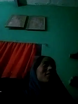 Snapshot of Hot_hasji38 chatting on 10/14/25, 03:24 Hot hasji38 online show from 10/14/25, 03:24