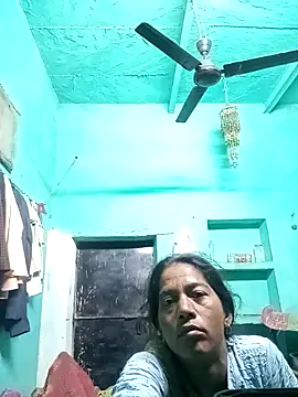 Snapshot of Hot_hasji38 chatting on 10/17/25, 09:28 Hot hasji38 online show from 10/17/25, 09:28