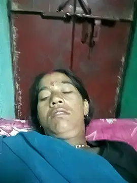 Snapshot of Hot_hasji38 chatting on 10/18/25, 11:16 Hot hasji38 online show from 10/18/25, 11:16