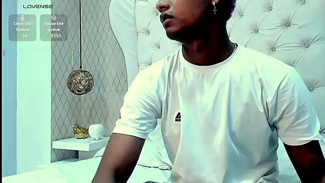 MorenitoDigno online show from 01/10/26, 06:42