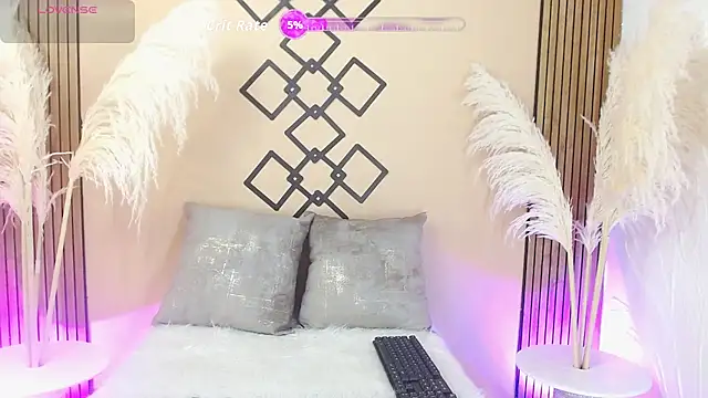 Snapshot of ZAMMIRA chatting on 07/04/26, 11:16 ZAMMIRA online show from 07/04/26, 11:16