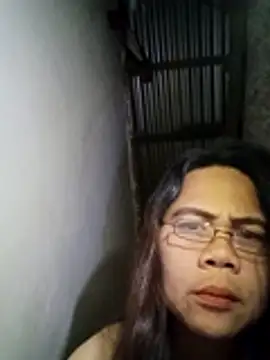 Snapshot of erma_joy chatting on 10/29/25, 07:37 erma joy online show from 10/29/25, 07:37