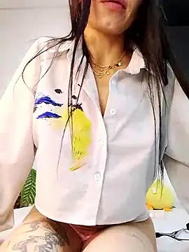 Snapshot of you_yuyuu chatting on 01/11/26, 06:51 you yuyuu online show from 01/11/26, 06:51