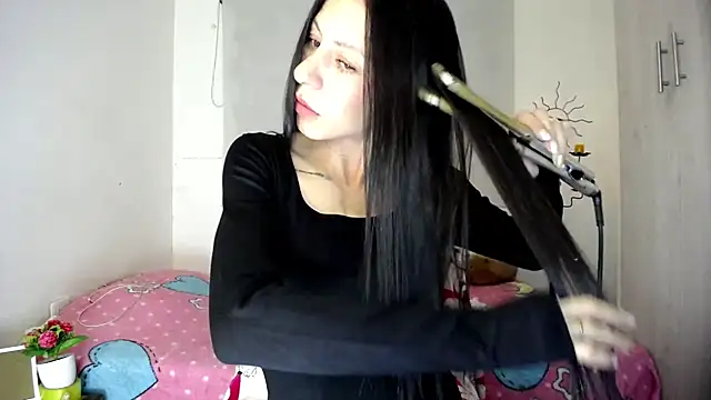 Snapshot of you_yuyuu chatting on 02/25/26, 05:17 you yuyuu online show from 02/25/26, 05:17