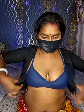 Sweet-Maddlina online show from 04/07/26, 04:02