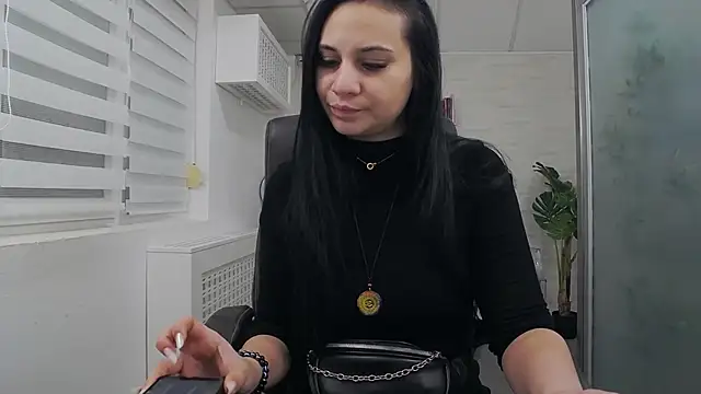 YaraXCox online show from 02/19/26, 03:46