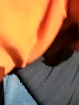 shushiromi online show from 10/22/25, 07:46