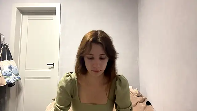 Snapshot of WildPeachh chatting on 11/05/25, 06:08 WildPeachh online show from 11/05/25, 06:08