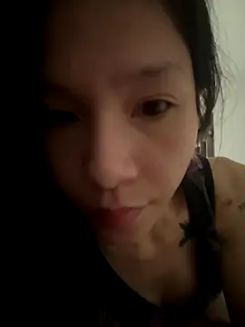 Snapshot of Mmo66 chatting on 10/28/25, 04:16 Mmo66 online show from 10/28/25, 04:16