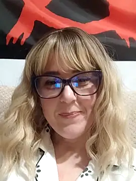 Snapshot of Amelialove42 chatting on 03/13/26, 07:53 Amelialove42 online show from 03/13/26, 07:53