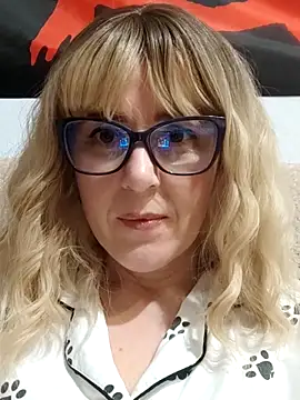 Snapshot of Amelialove42 chatting on 03/19/26, 07:29 Amelialove42 online show from 03/19/26, 07:29