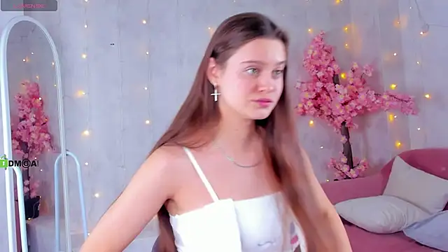 Snapshot of Renesmy_Black chatting on 01/31/26, 10:52 Renesmy Black online show from 01/31/26, 10:52