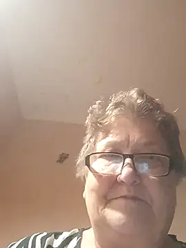 Katherine735 online show from 12/19/25, 04:47