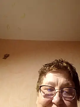 Snapshot of Katherine735 chatting on 04/08/26, 07:14 Katherine735 online show from 04/08/26, 07:14