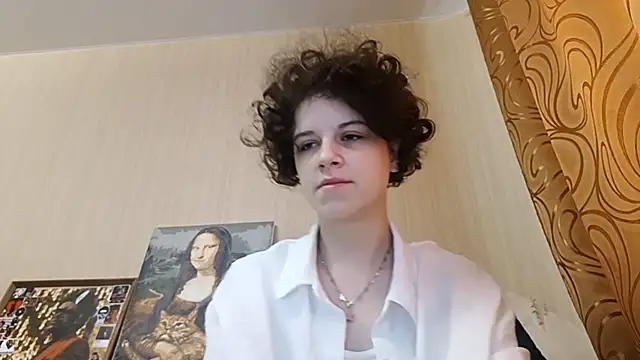 JesseniaHanney online show from 10/20/25, 08:04