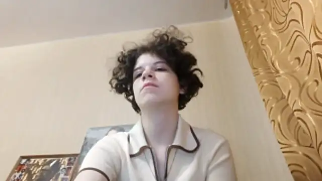 JesseniaHanney online show from 10/24/25, 08:11