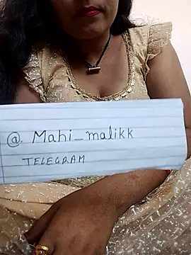Snapshot of mahi_malikk chatting on 10/18/25, 08:26 mahi malikk online show from 10/18/25, 08:26