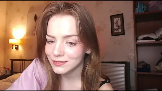 Olivia Mensy online show from 10/15/25, 09:42