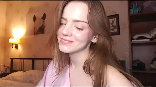 Olivia Mensy online show from 10/25/25, 06:21