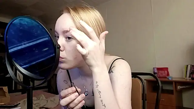 Snapshot of JennyRass chatting on 12/03/25, 07:49 JennyRass online show from 12/03/25, 07:49