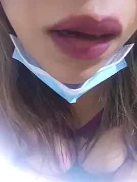 Snapshot of FATIFATIMOROC chatting on 11/23/25, 09:31 FATIFATIMOROC online show from 11/23/25, 09:31