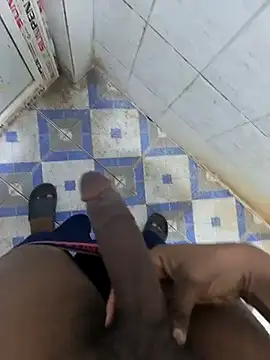 Snapshot of vi25vofgg chatting on 01/14/26, 04:40 vi25vofgg online show from 01/14/26, 04:40