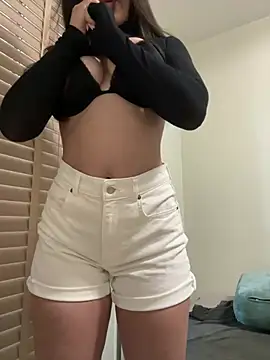 Snapshot of Sweet_Lana69 chatting on 06/08/26, 01:33 Sweet Lana69 online show from 06/08/26, 01:33