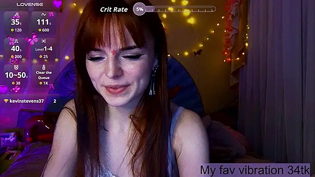 Snapshot of ArianaLight chatting on 04/17/26, 05:05 ArianaLight online show from 04/17/26, 05:05