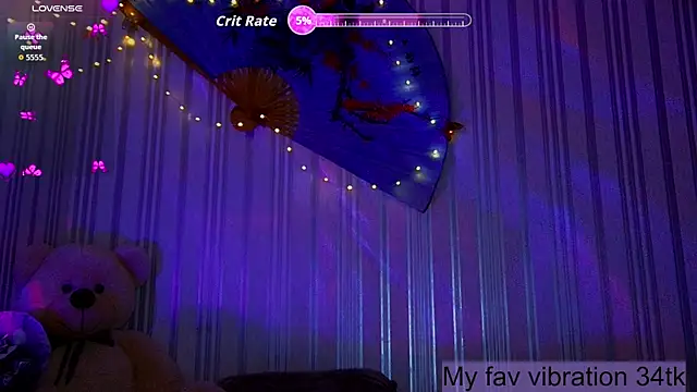 Snapshot of ArianaLight chatting on 05/03/26, 04:24 ArianaLight online show from 05/03/26, 04:24