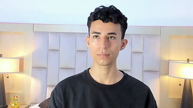 Snapshot of Zahir_Ashar chatting on 04/23/26, 11:53 Zahir Ashar online show from 04/23/26, 11:53