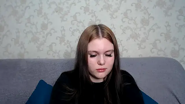 Musegirl online show from 11/10/25, 08:35