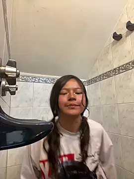 Ninfa pink online show from 11/25/25, 05:13