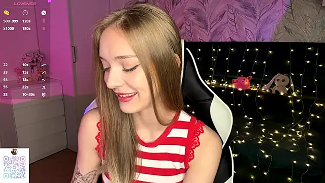 EvaPeace online show from 12/02/25, 07:20