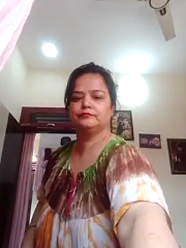 Snapshot of Honey-26 chatting on 12/01/25, 06:51 Honey-26 online show from 12/01/25, 06:51