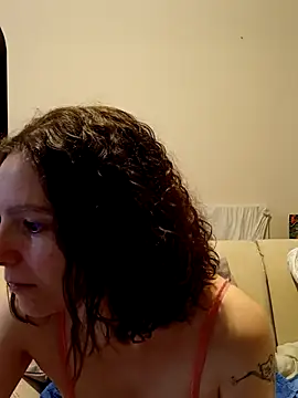 Snapshot of labellerose chatting on 03/25/26, 06:14 labellerose online show from 03/25/26, 06:14