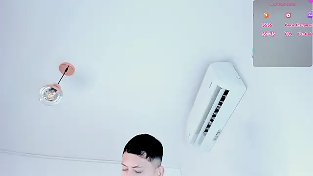 Iam criss09 online show from 11/07/25, 01:00