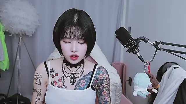 MISA 02 online show from 05/08/26, 01:16