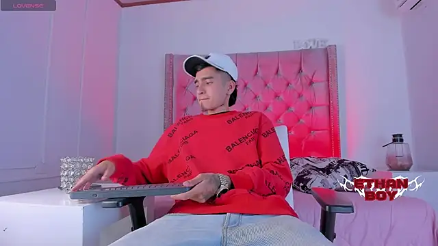 Ethan Boy  online show from 12/02/25, 10:05