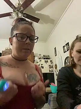 EdNEmSexyBlend online show from 10/17/25, 12:36