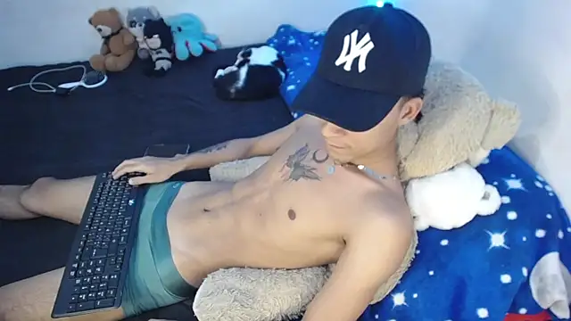 Antonhyjared online show from 04/14/26, 11:22