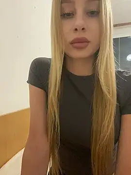 RemyStyles online show from 03/18/26, 10:13