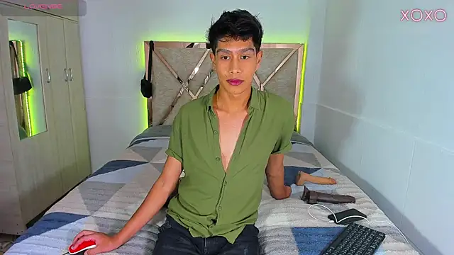 Jacovo2002 online show from 10/09/25, 09:46