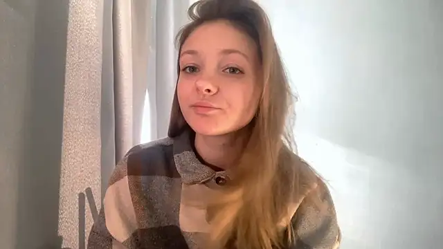 Snapshot of _petaI chatting on 10/23/25, 06:45  petaI online show from 10/23/25, 06:45