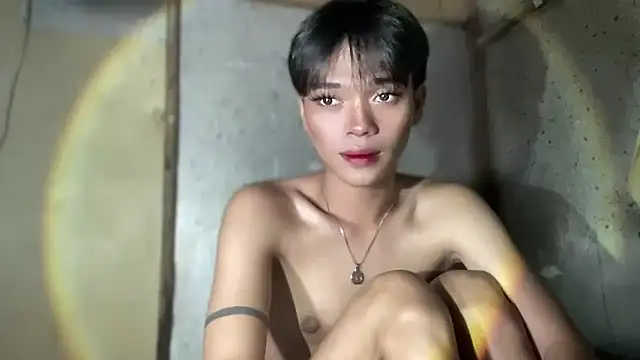 Snapshot of Chechay chatting on 10/23/25, 06:34 Chechay online show from 10/23/25, 06:34