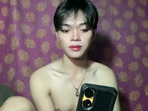 Snapshot of Chechay chatting on 11/06/25, 12:33 Chechay online show from 11/06/25, 12:33