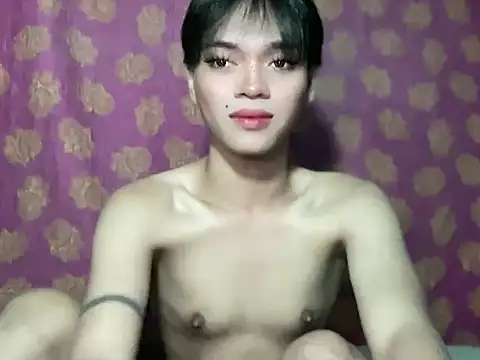 Snapshot of Chechay chatting on 11/06/25, 01:23 Chechay online show from 11/06/25, 01:23