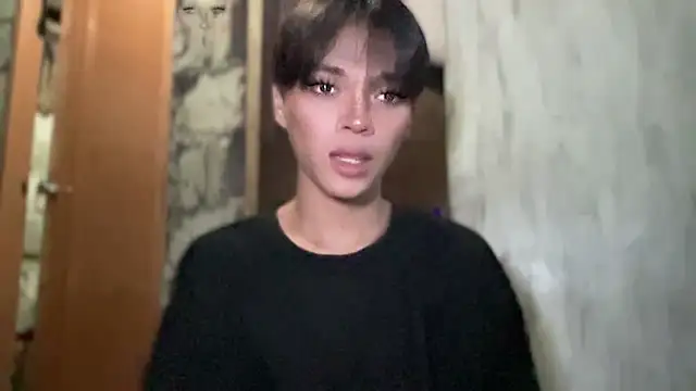 Snapshot of Chechay chatting on 11/22/25, 11:31 Chechay online show from 11/22/25, 11:31