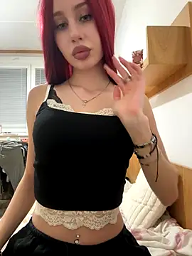 Snapshot of JudithCarly chatting on 11/06/25, 06:31 JudithCarly online show from 11/06/25, 06:31